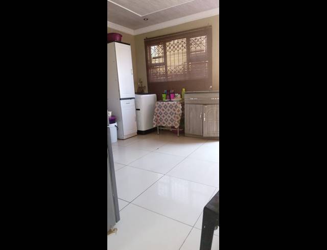 4 BEDROOM HOUSE FOR SALE IN EDENDALE H